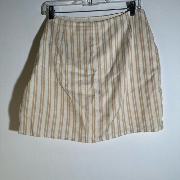 Hallelu Striped Mini Front Knot Skirt - Picture 5 of 5